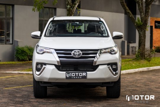TOYOTA HILUX SW4 SRX - 2020